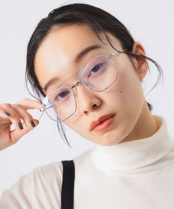 Tear Drop Shaped Fashion Glasses - The Perfect Blend of Style and Function