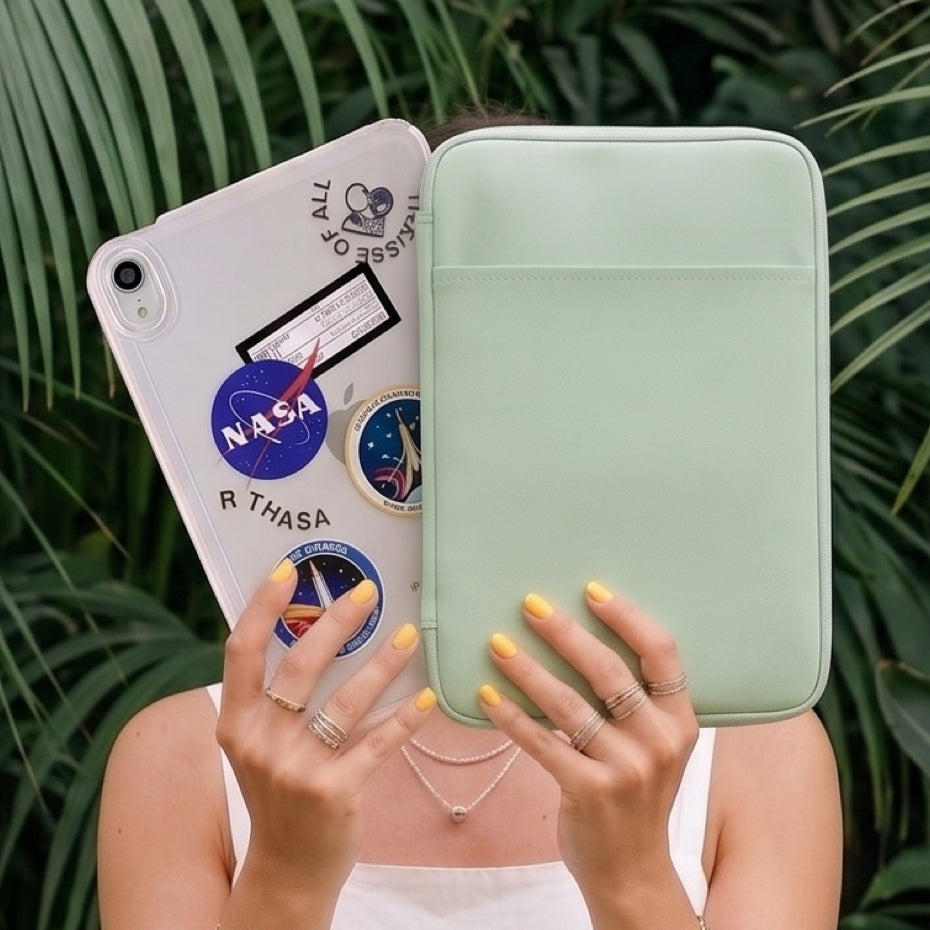 IPAD/MACBOOK CASE