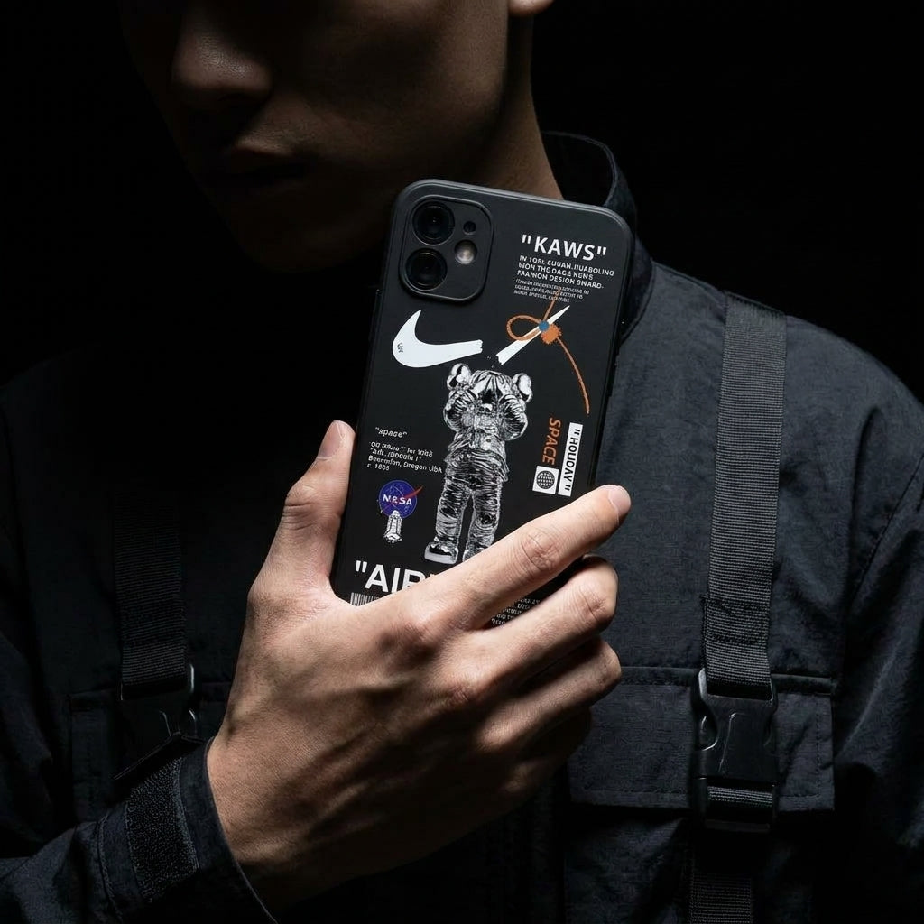 SALE | Iconic Basketball Sneakers x Astronaut Black