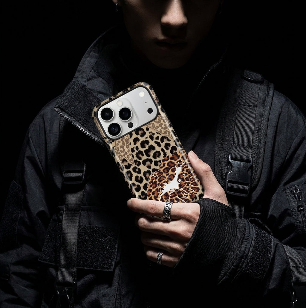 Hybrid Phone Case MagSafe Compatible - Retro Leopard Print