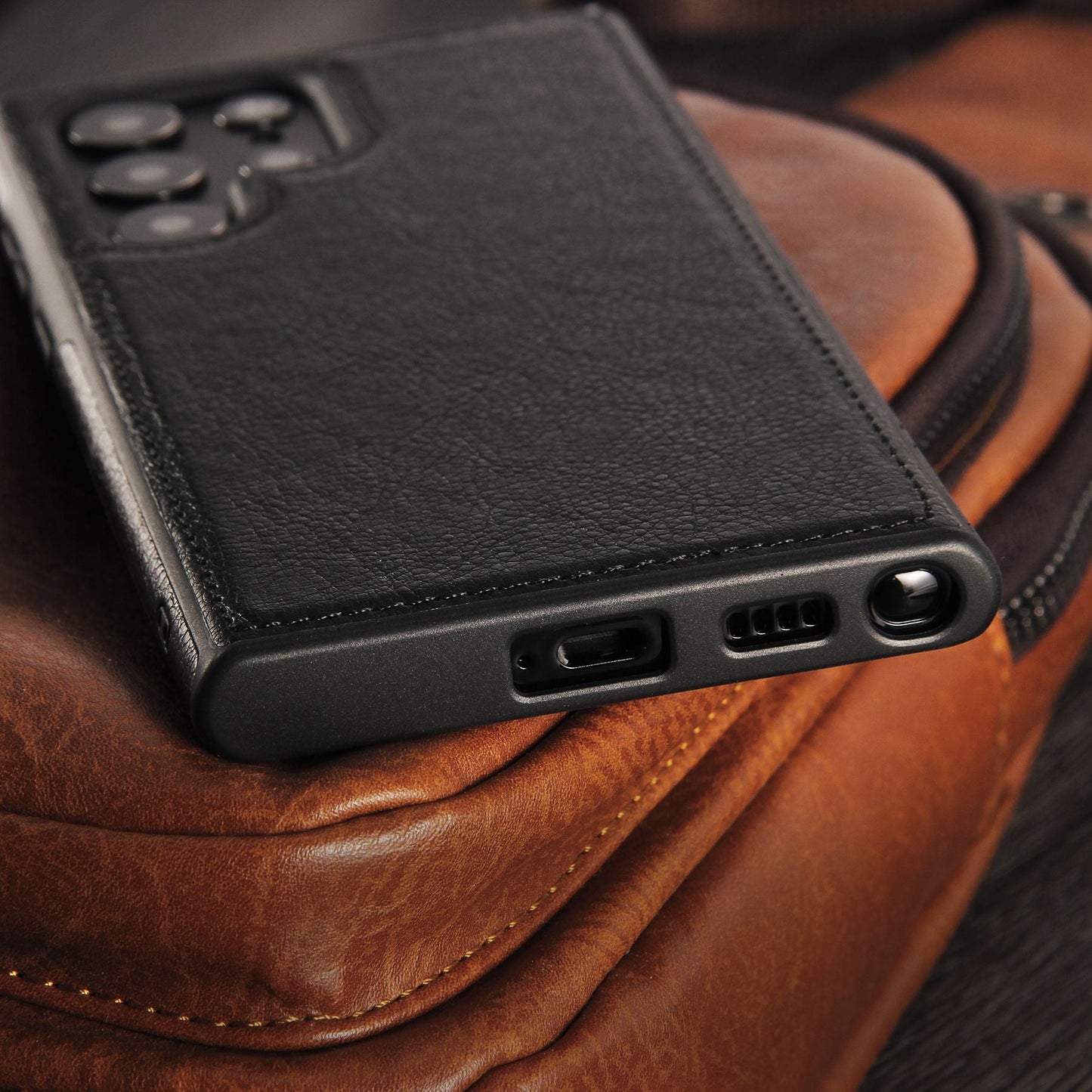 Black Leather Texture Samsung Galaxy Case – Cowhide Inspired Soft-Touch Protection