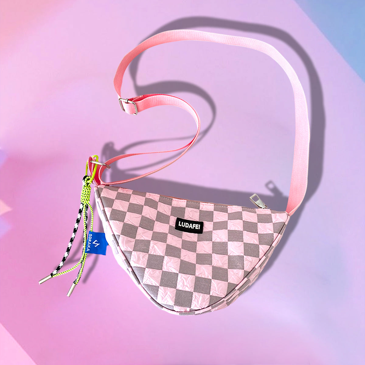 Monogram Triangular Bag | Pink - SPICEUP